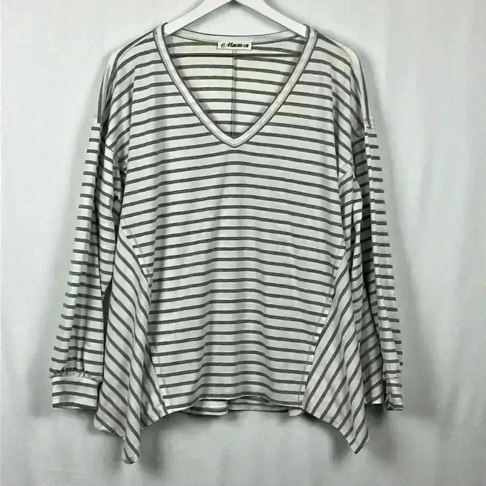 Macaron Women’s Top Light Green & Cream L-XL V-Neck Asymmetrical Raw Seams EUC